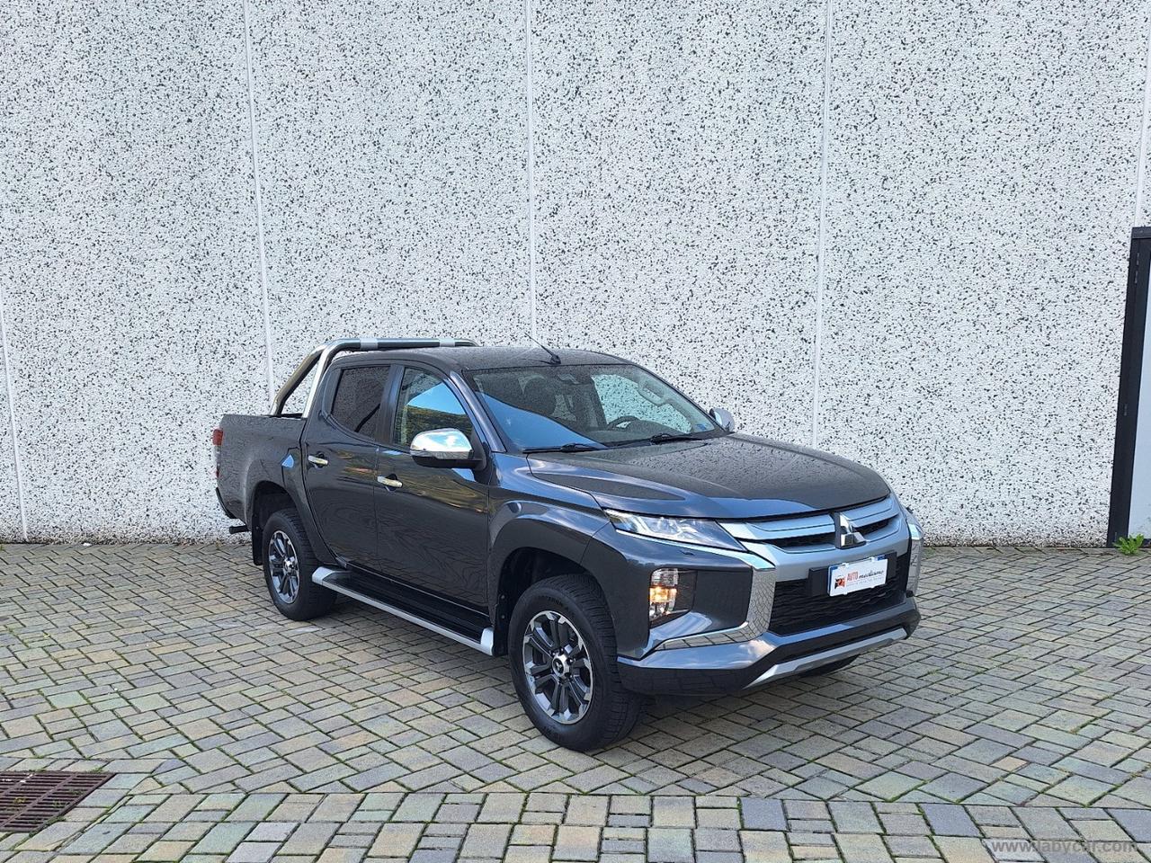 MITSUBISHI L200 2.3 D DoubleCab 4x4 AUTO RIDOTTE BLOCCAGGIO