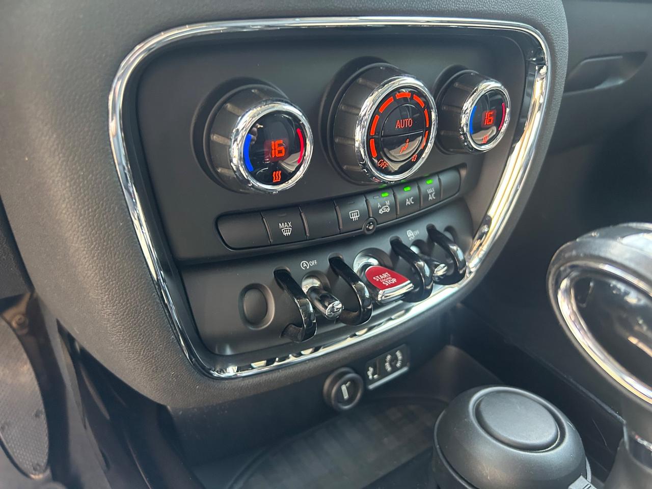 Mini Cooper D Clubman HYPE Automatica TETTO LED, LEGGI NOTE