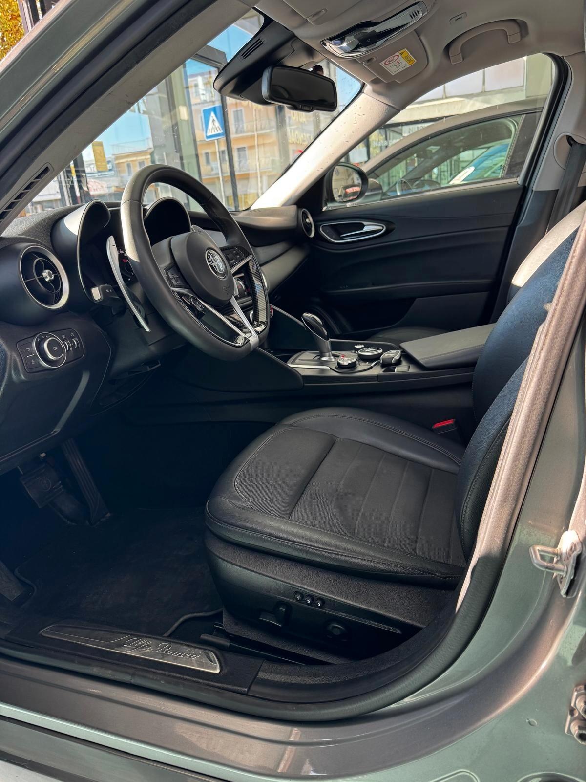 Alfa Romeo Giulia 2.2 Turbodiesel 180 CV AT8 Super