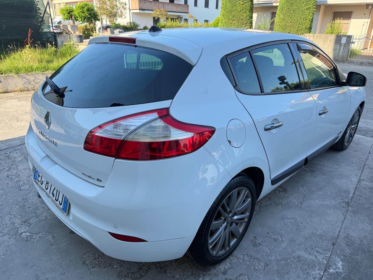 Renault Megane 1.5 dCi 110CV GT Line 12/2010 UNICA
