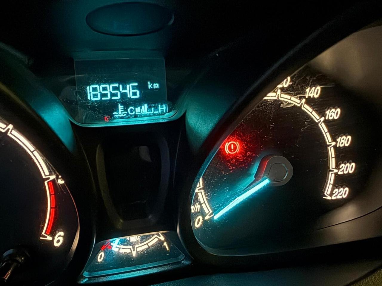 Ford Tourneo Courier 2020 1.5 tdci 100cv S&S Sport my20