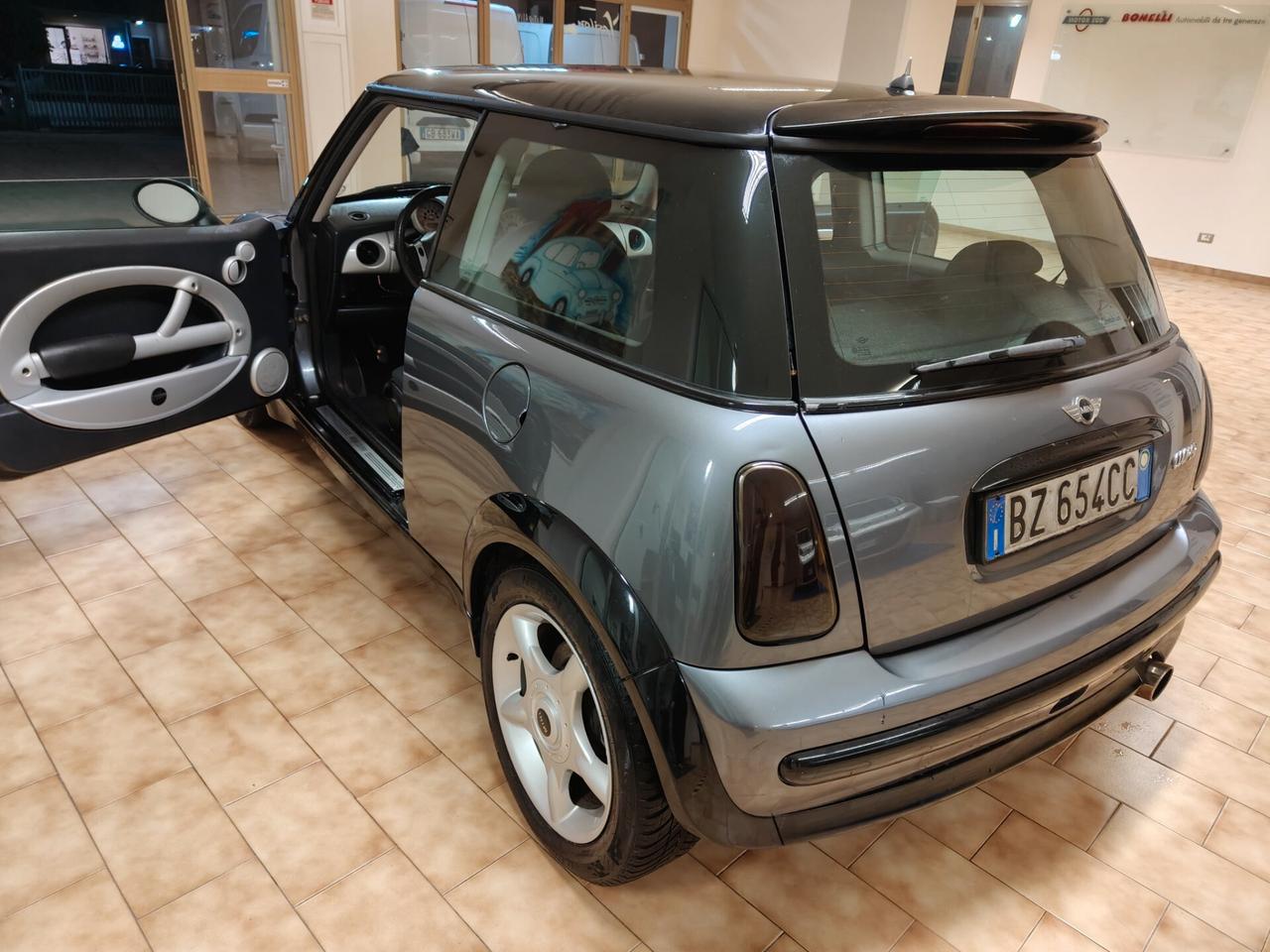 Mini 1.6 16V Cooper