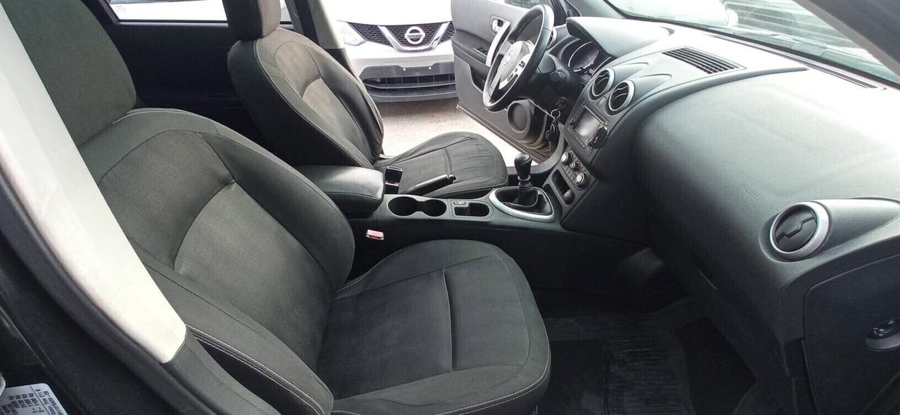 Nissan Qashqai 1.5 dCi n-tec leggi!