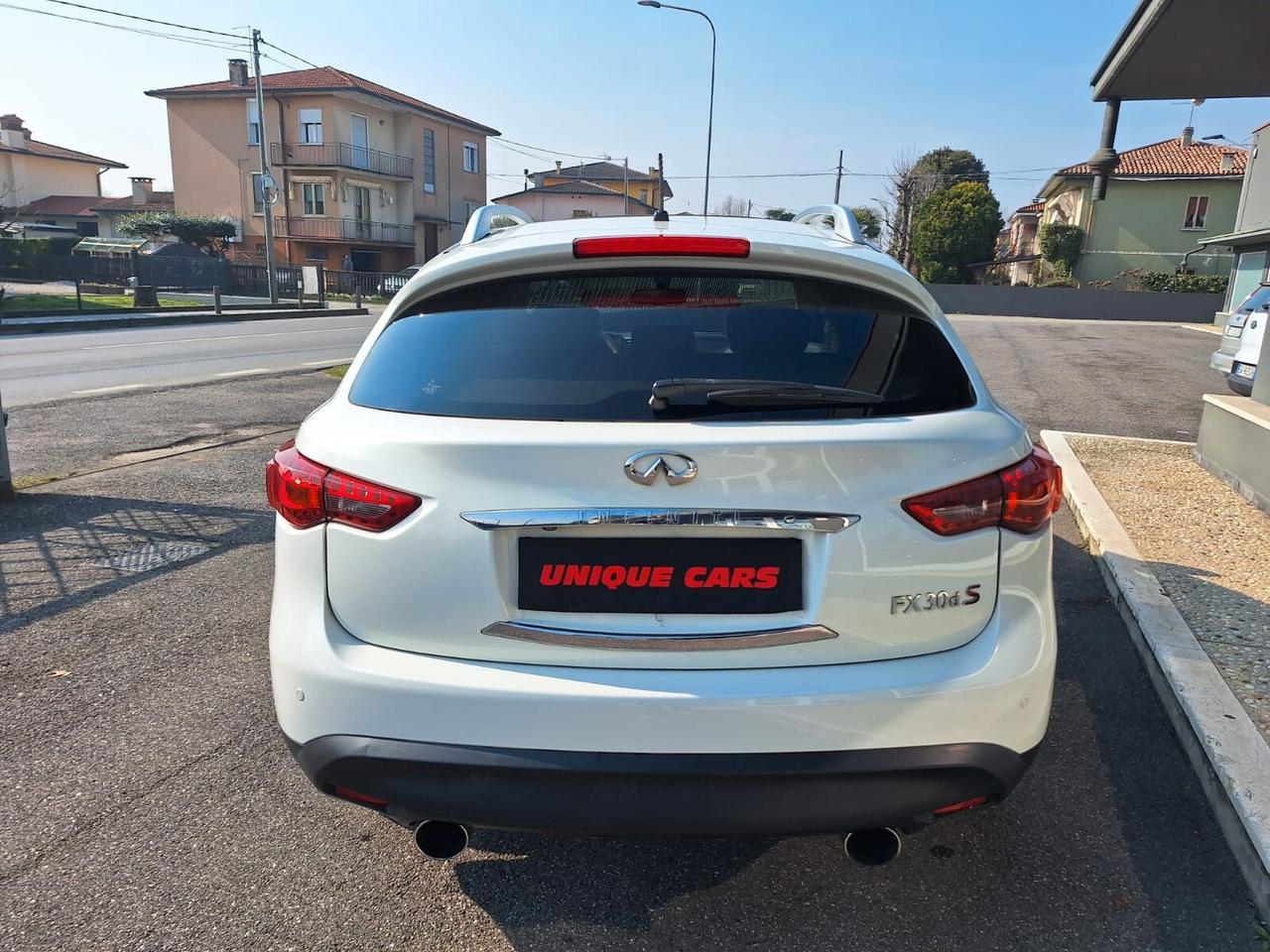 Infiniti FX FX30d S Premium