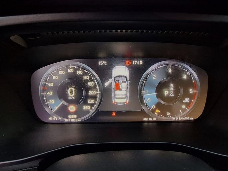 Volvo XC40 D3 150 CV Automatica NAVI LED R-design