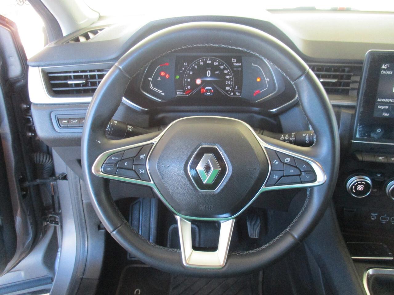 RENAULT CAPTUR BLUE DCI INTENS