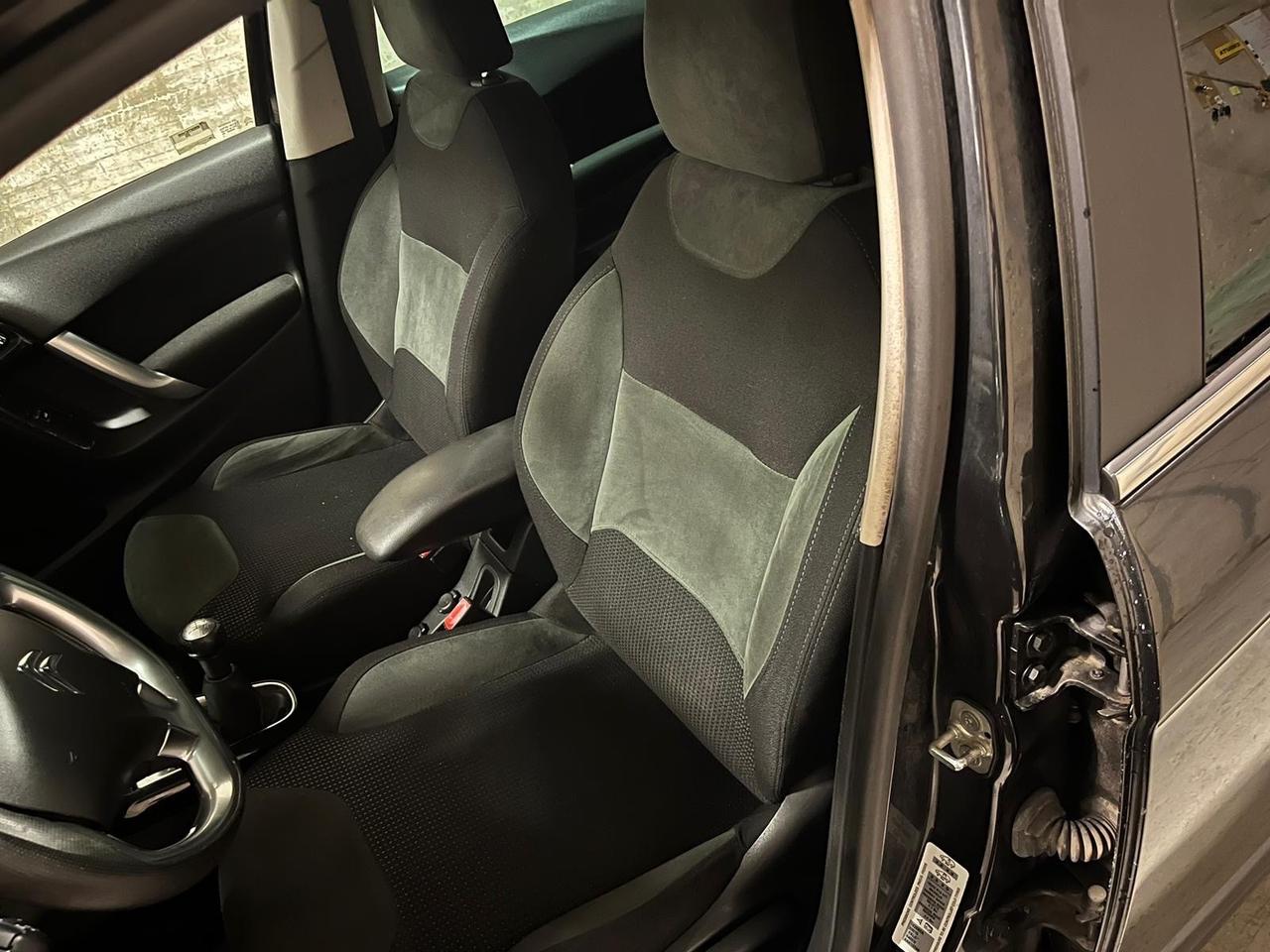 Citroen C3 1.4 VTi 95 Exclusive Style. Km 100.000