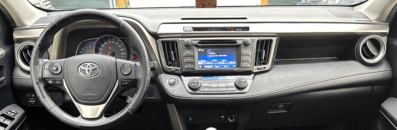 Toyota RAV 4 2.0 D-4D Style