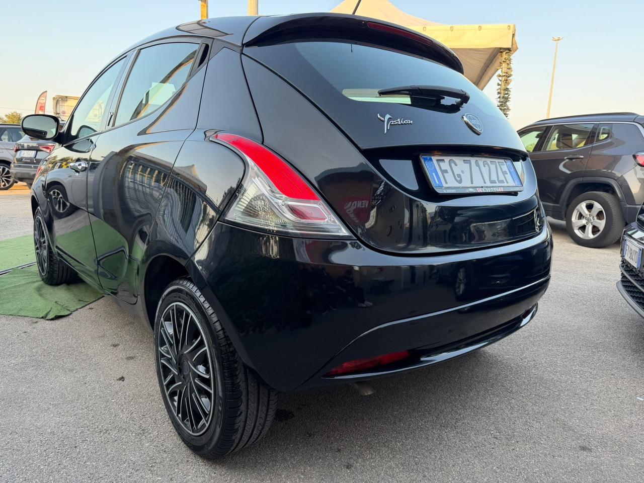 Lancia Ypsilon 1.2 69CV 2017 Nuova garanzia 12/24