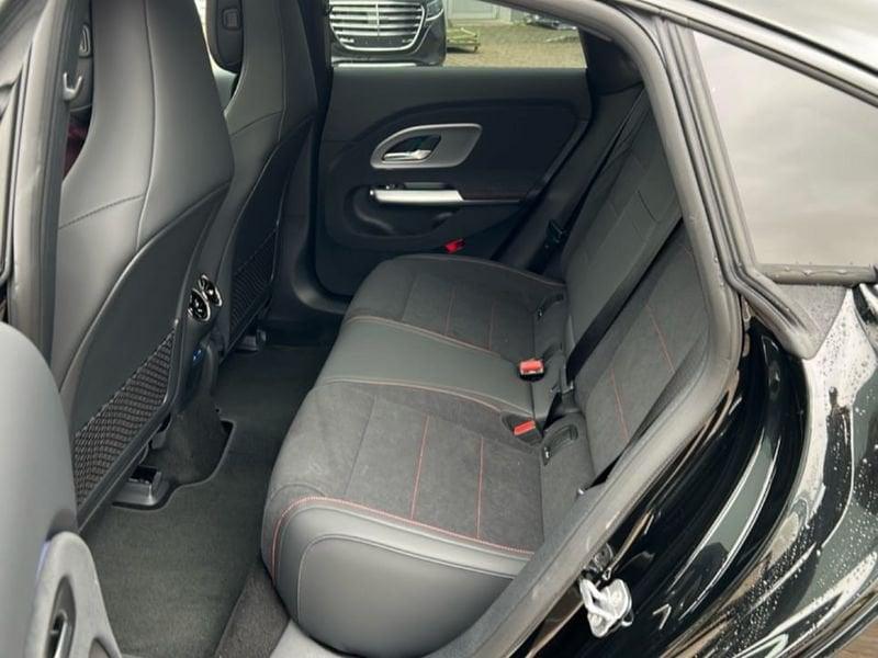 Mercedes-Benz CLA 250+ EQ AMG Line Premium