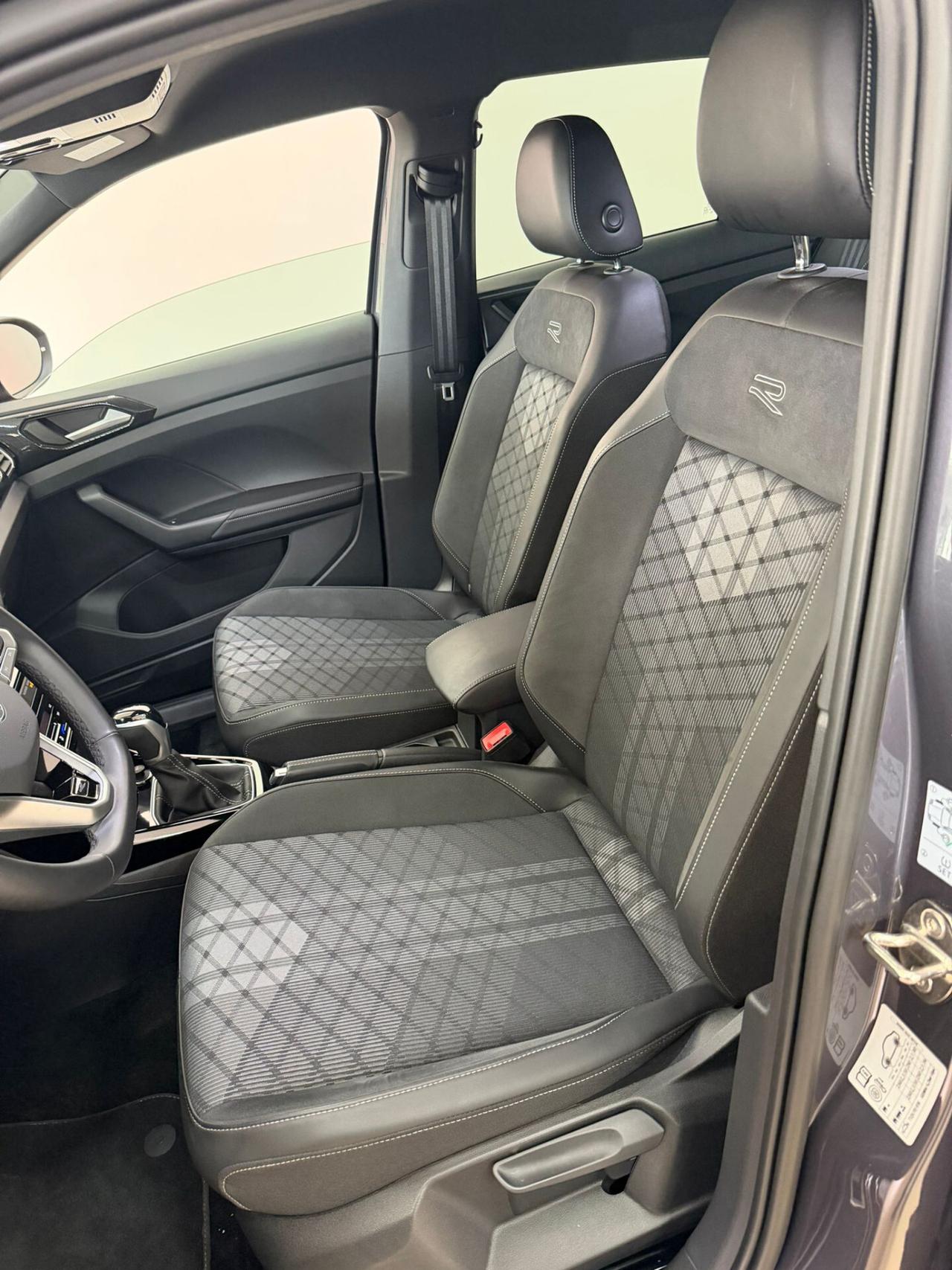 Volkswagen T-Cross 1.0 TSI 115 CV DSG R-Line Plus