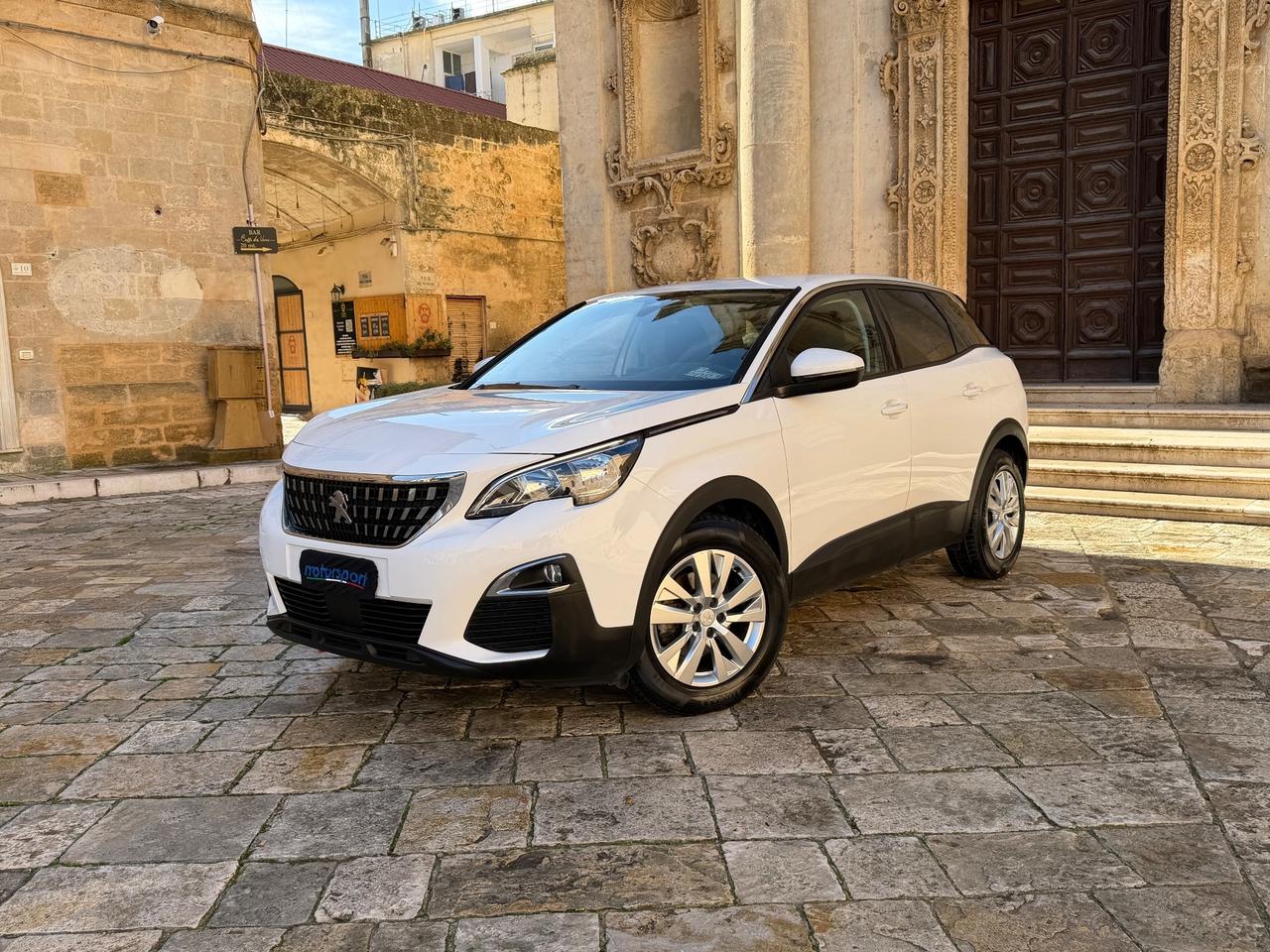 Peugeot 3008 BlueHDi 130 S&S Business