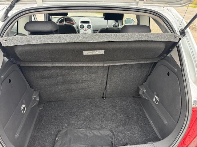 Opel Corsa 1.3 CDTI 75CV 3 porte Club-OK NEOPATENTATI