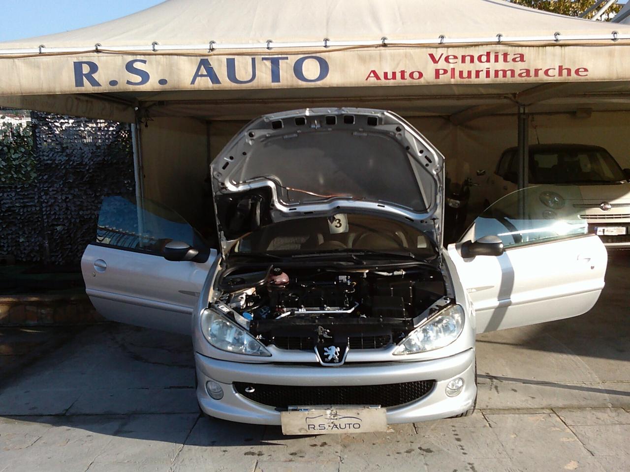 Peugeot 206 1.6 16V CC SOLO KM112000 FULL