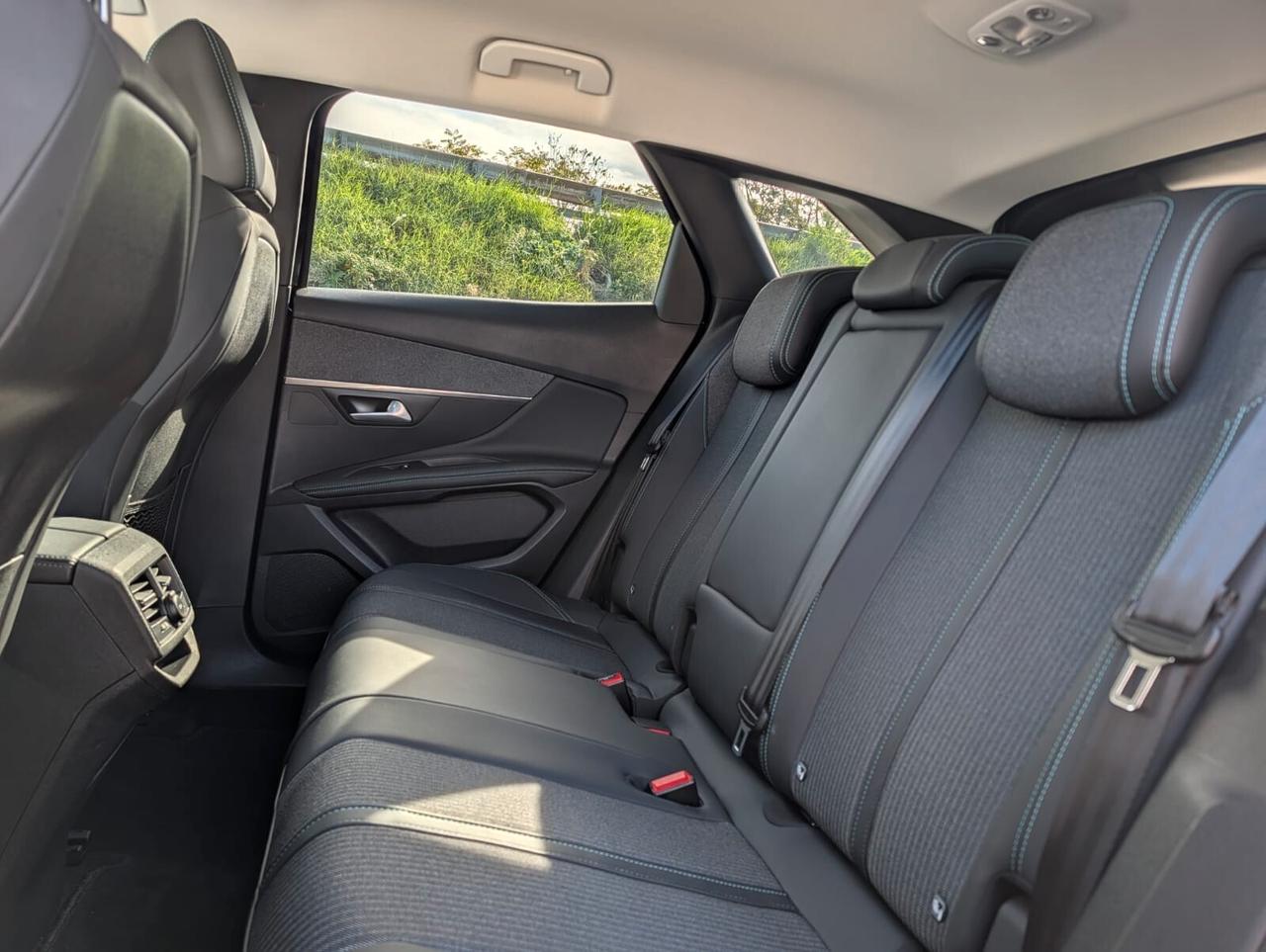 Peugeot 3008 BlueHDi 130 S&S Allure Pack