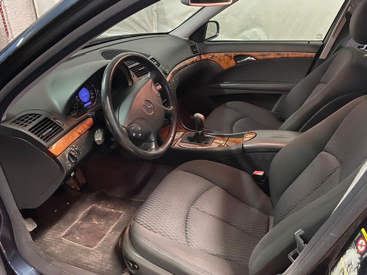 Mercedes-benz E 220 CDI cat Classic