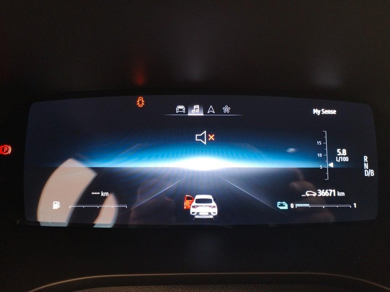Renault Arkana Hybrid E-Tech 145 CV R.S. Line