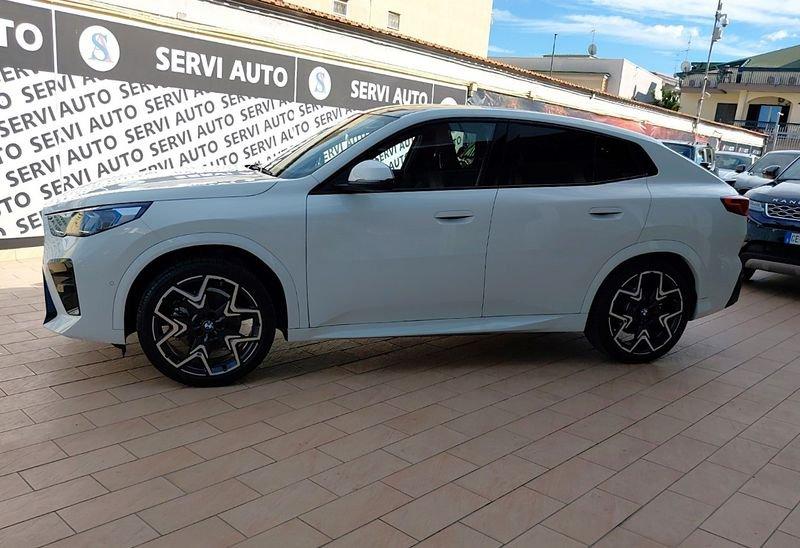 BMW iX2 xDrive 30 M Sport
