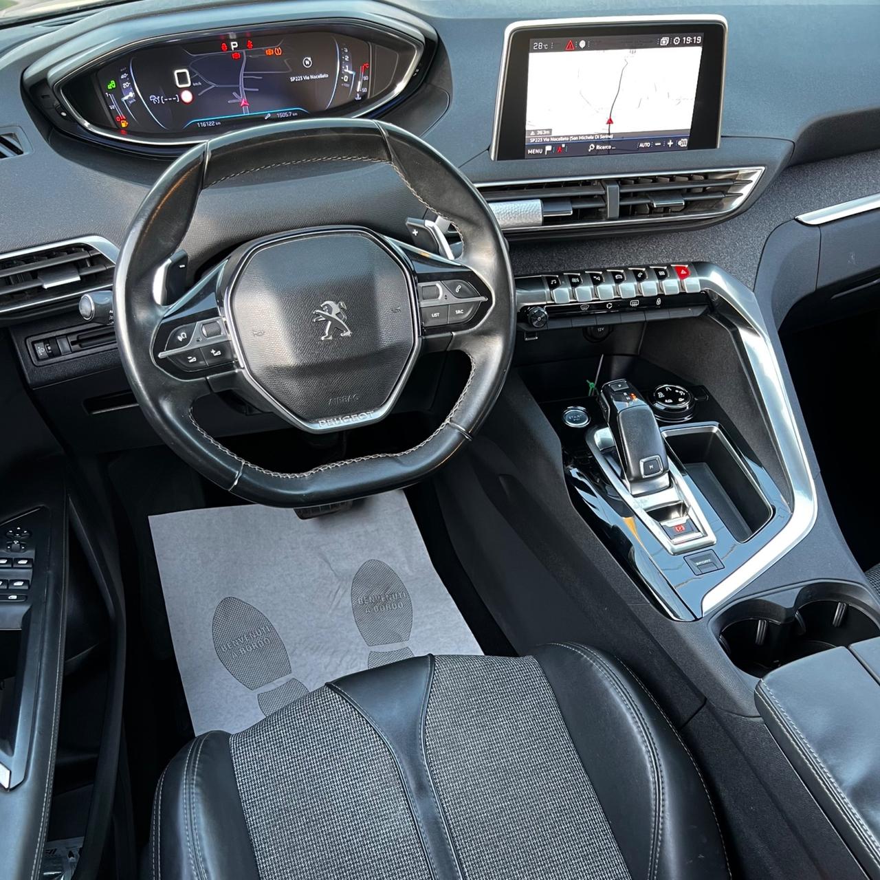 Peugeot 3008 1.6 BlueHdi 120 Cv EAT6 allestimento Allure, UNICO PROPRIETARIO