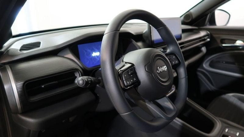 Jeep Avenger e-Hybrid 1.2 MHEV e-Hybrid Turbo Longitude