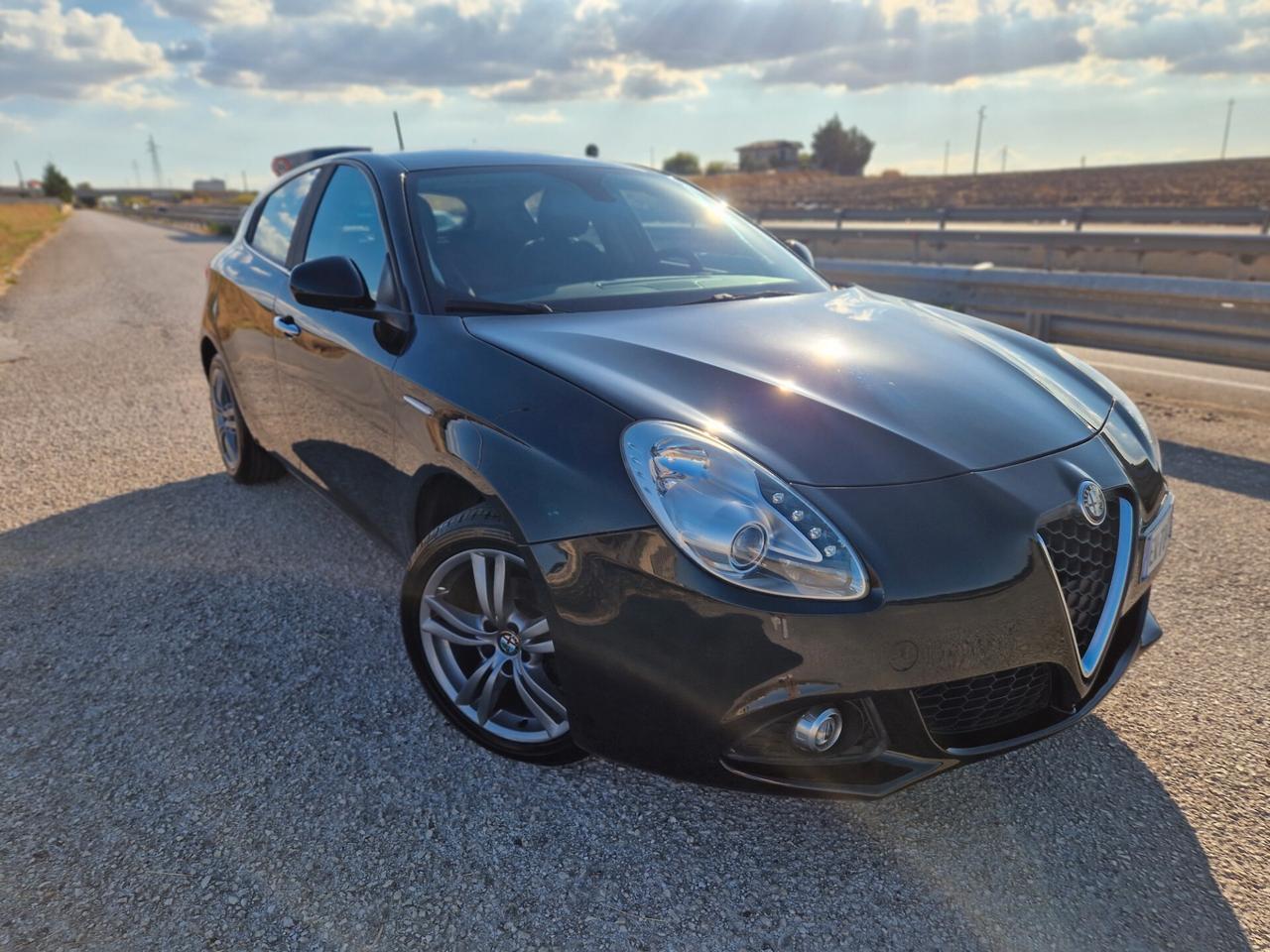 Alfa Romeo Giulietta 1.6 JTDm-2 105 CV Exclusive