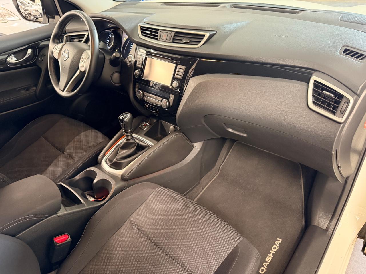 Nissan Qashqai 1.6 dCi 2WD N-Connecta