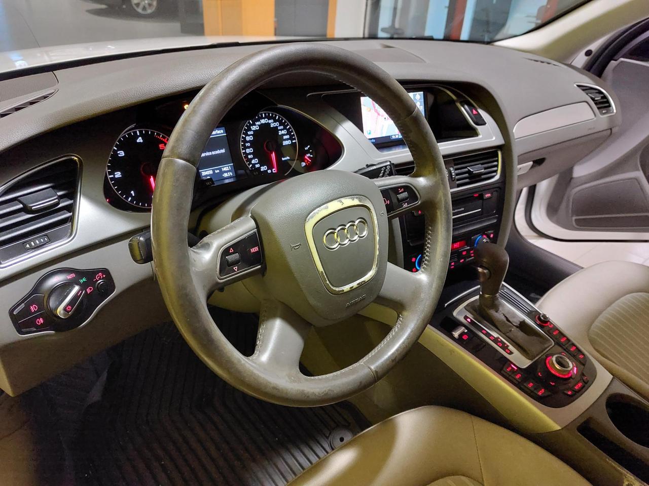 Audi A4 Avant 2.0 tdi Ambiente Plus multitronic