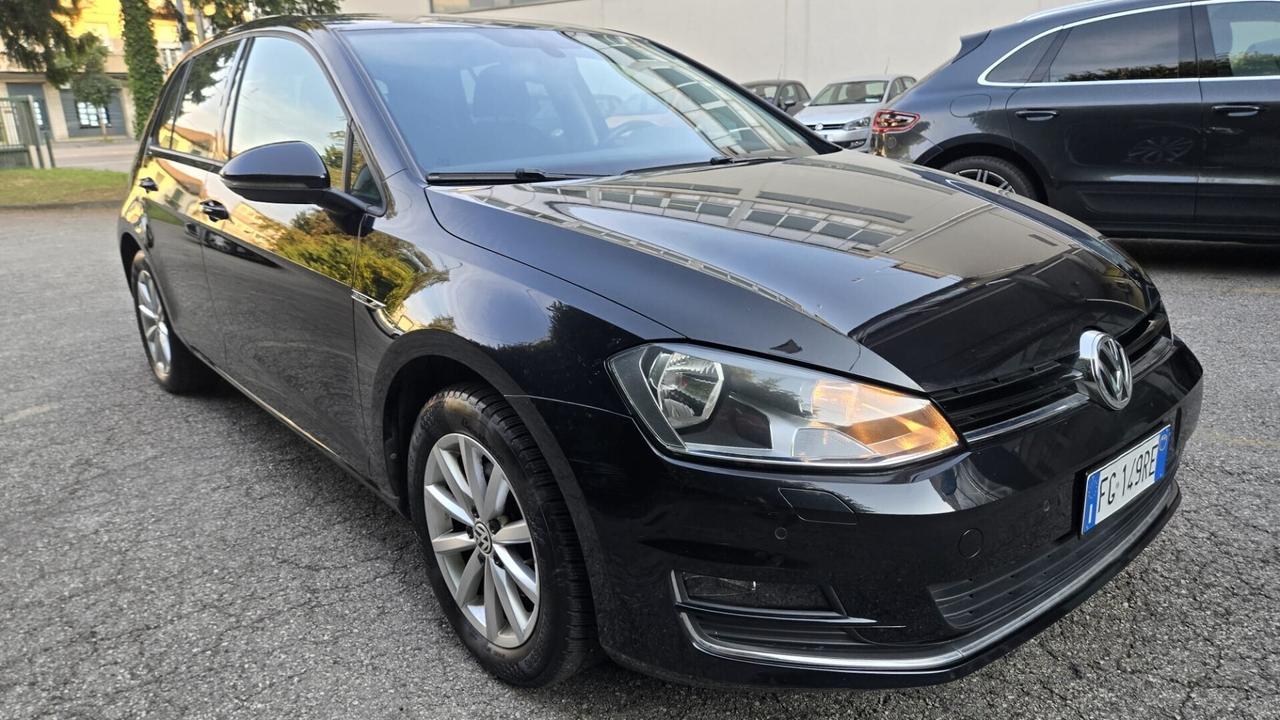 Volkswagen Golf 2.0 TDI 5p. Highline Lounge BlueMotion Technology