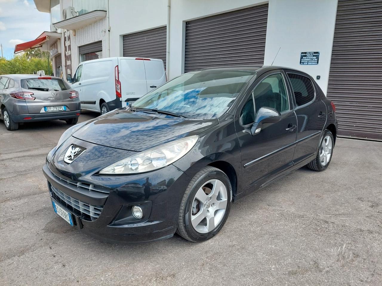 Peugeot 207 1.6 8V HDi 93CV 3p. Allure