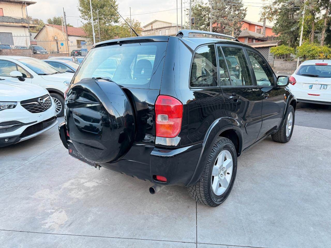Toyota RAV 4 RAV4 2.0 Tdi D-4D cat 5 porte Sol