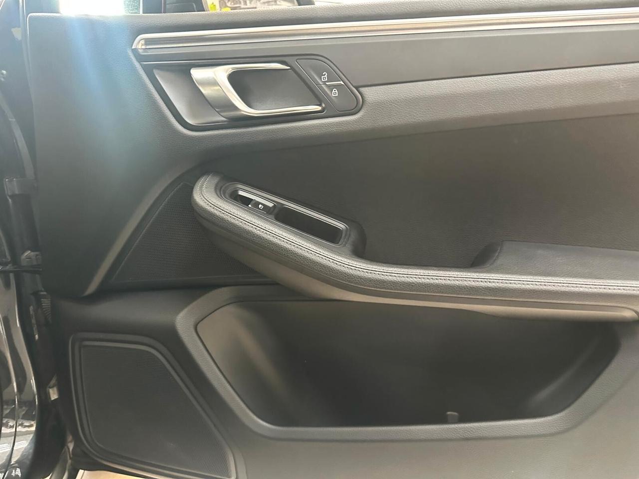 Porsche Macan 2.0 PDK 265 HP UNICOPROPRIETARIO PERFETTO