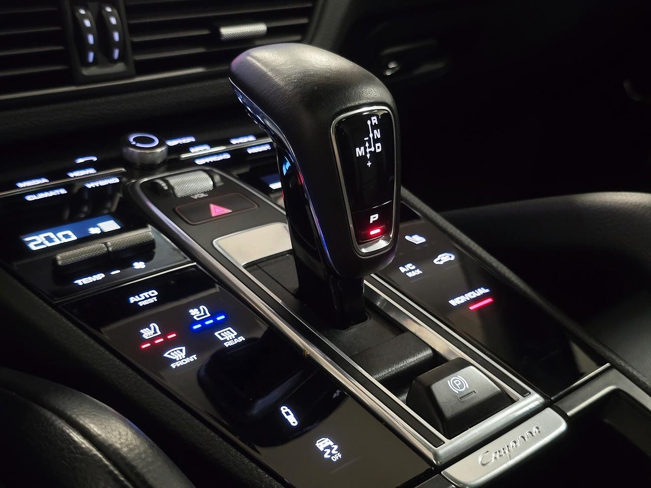 Porsche Cayenne III 3.0 e-hybrid tiptronic GARANZIA 12 MESI_TETTO_SERVICE BOOK PORSCHE_SOFT CLOSE