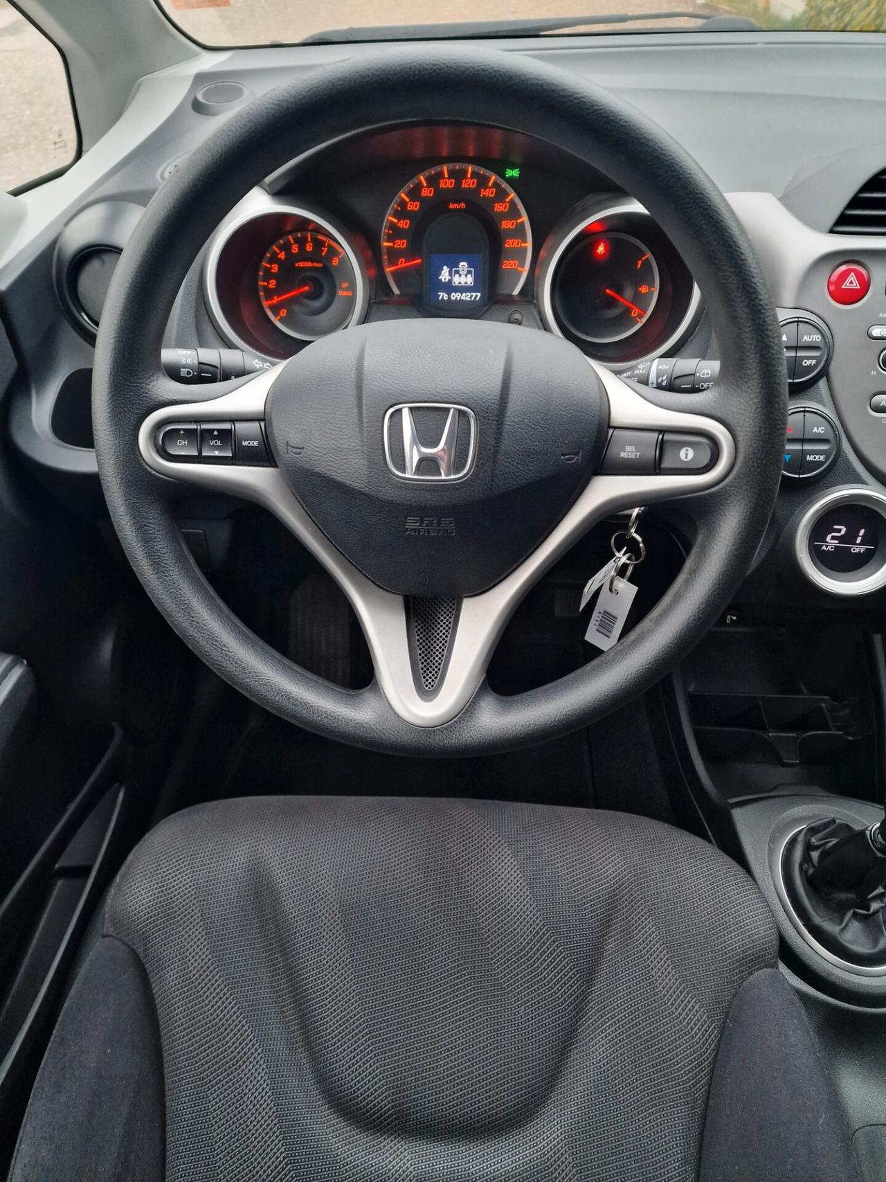 Honda Jazz 1.4 i-VTEC 94000km