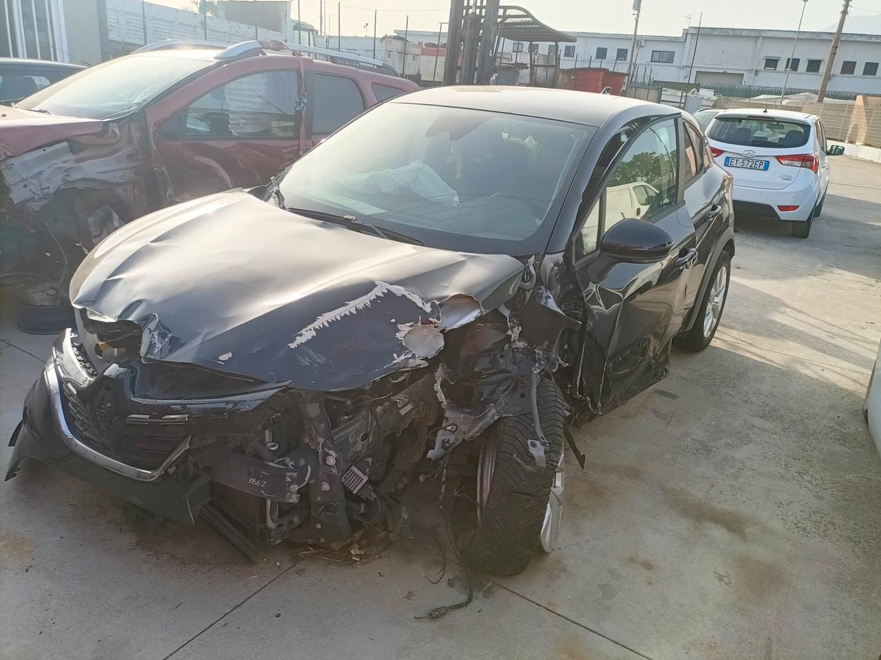 2020 diesel Renault Captur Blue dCi 95 CV Intens