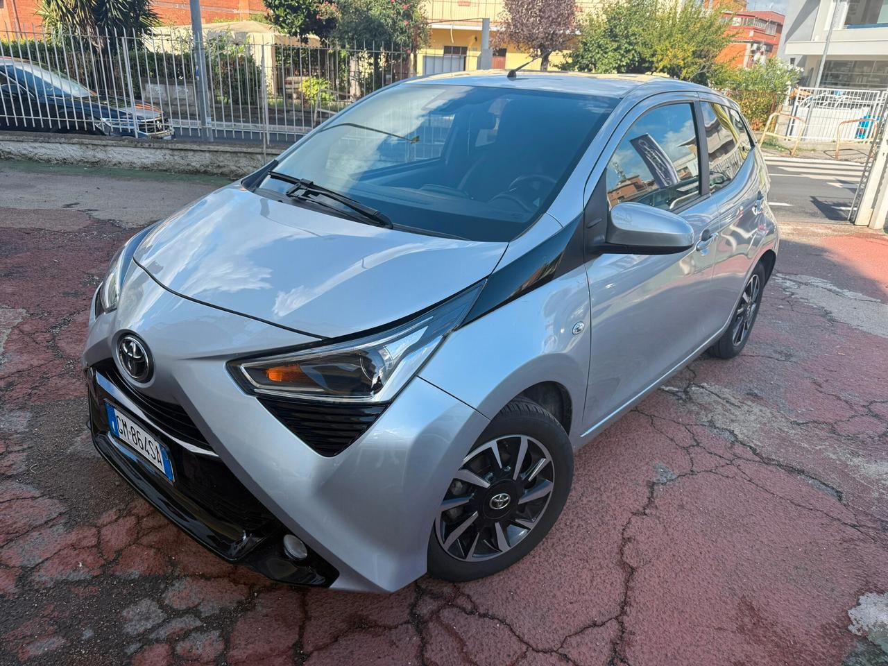 Toyota Aygo Autom. *SOLO 13000KM*