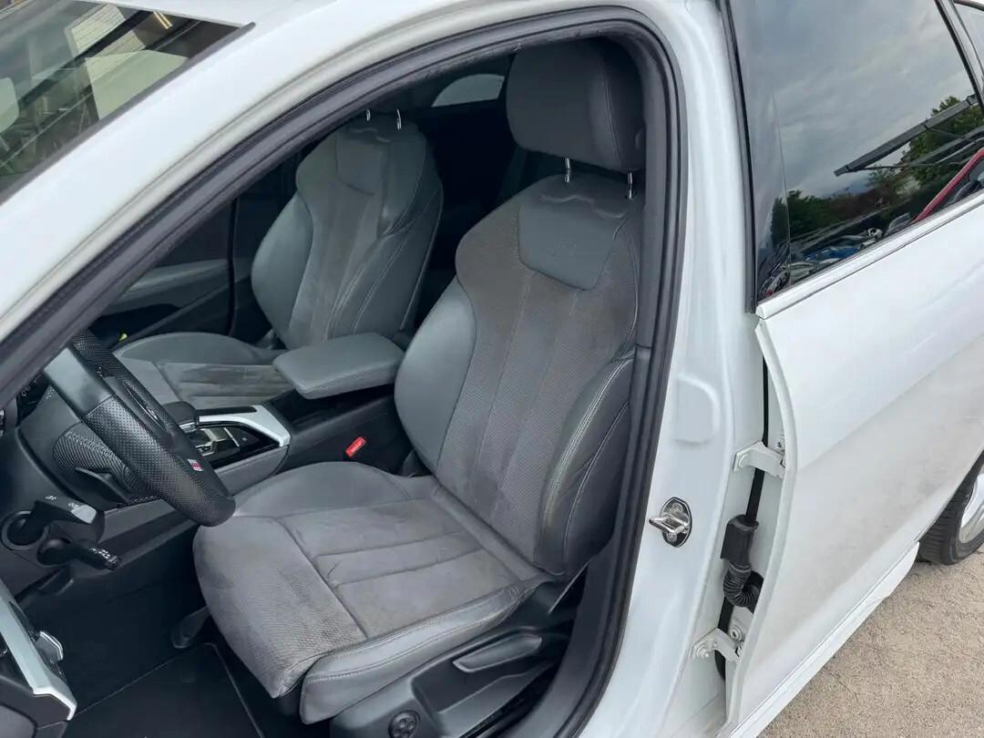 Audi A4 Avant 30 TDI/136 CV S tronic line edition