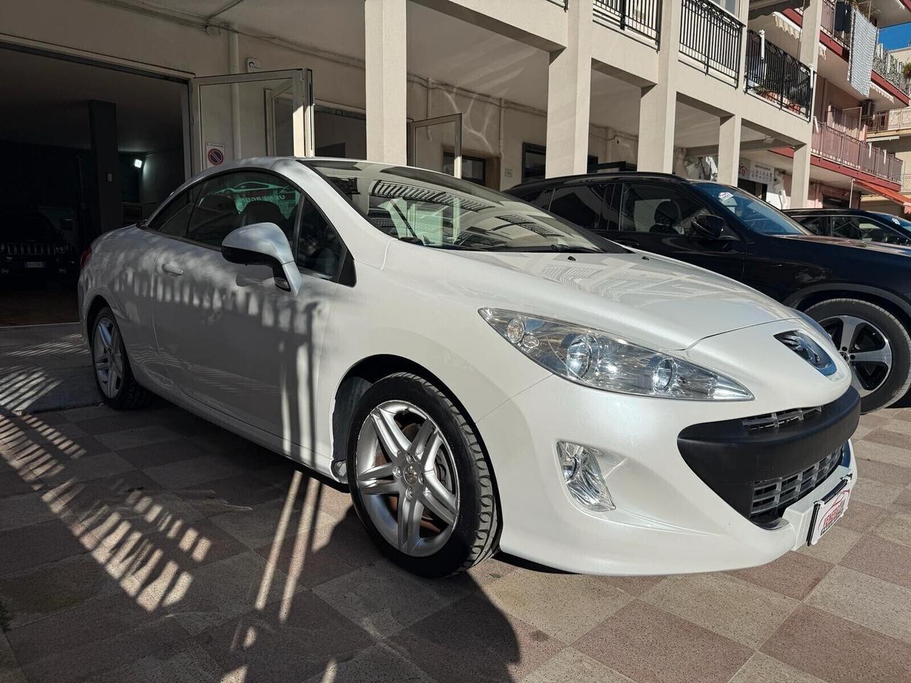 Peugeot 308 1.6 THP 150CV Cabriolet Féline