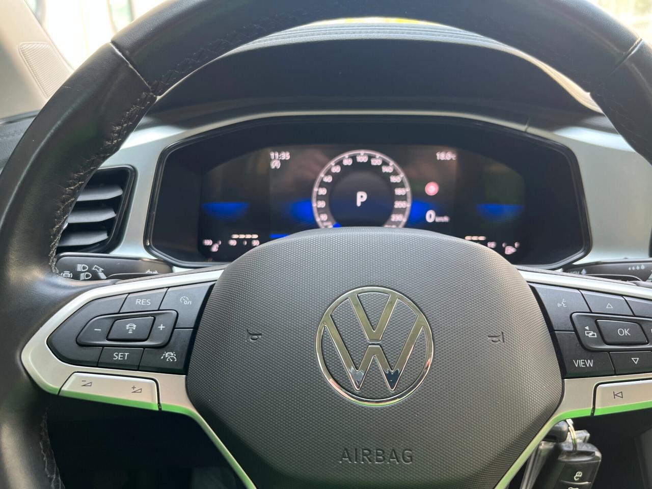 Volkswagen T-Roc 1.5 TSI ACT DSG 07/2022**KM 82143**