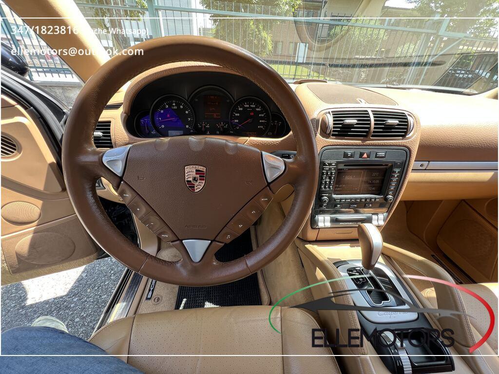 Porsche Cayenne Cayenne 3.2 V6 - ASI