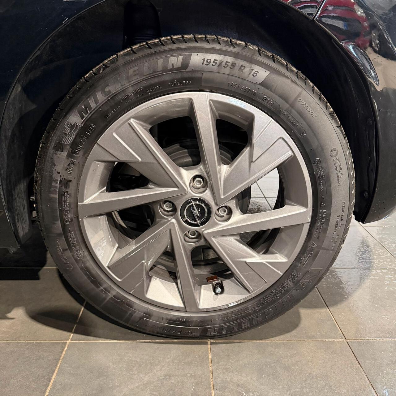 Opel Corsa 1.2 GPL NEOPATENTATI