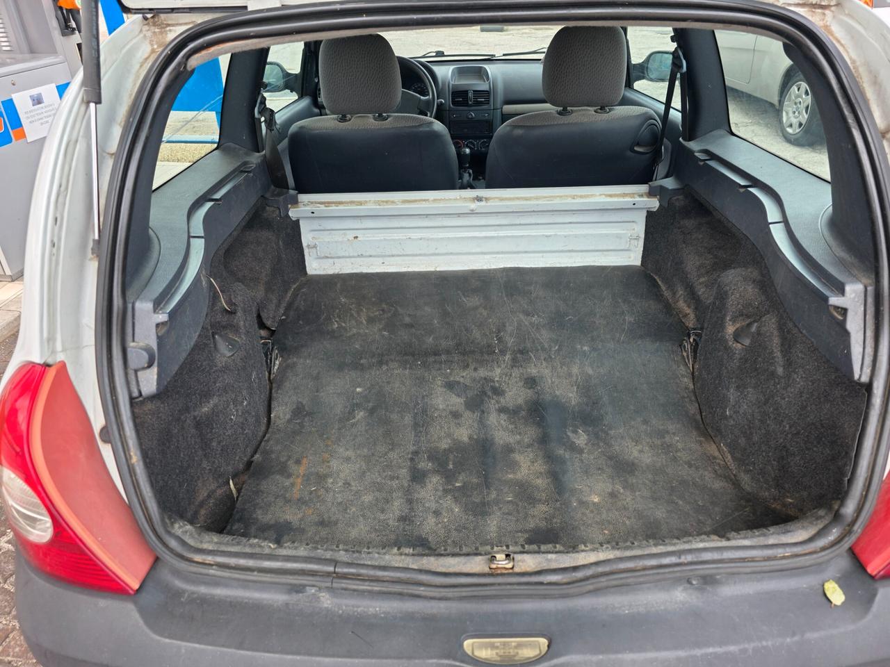 Renault Clio 1.5 dCi 65CV cat 3 porte Access Van con 165.000km