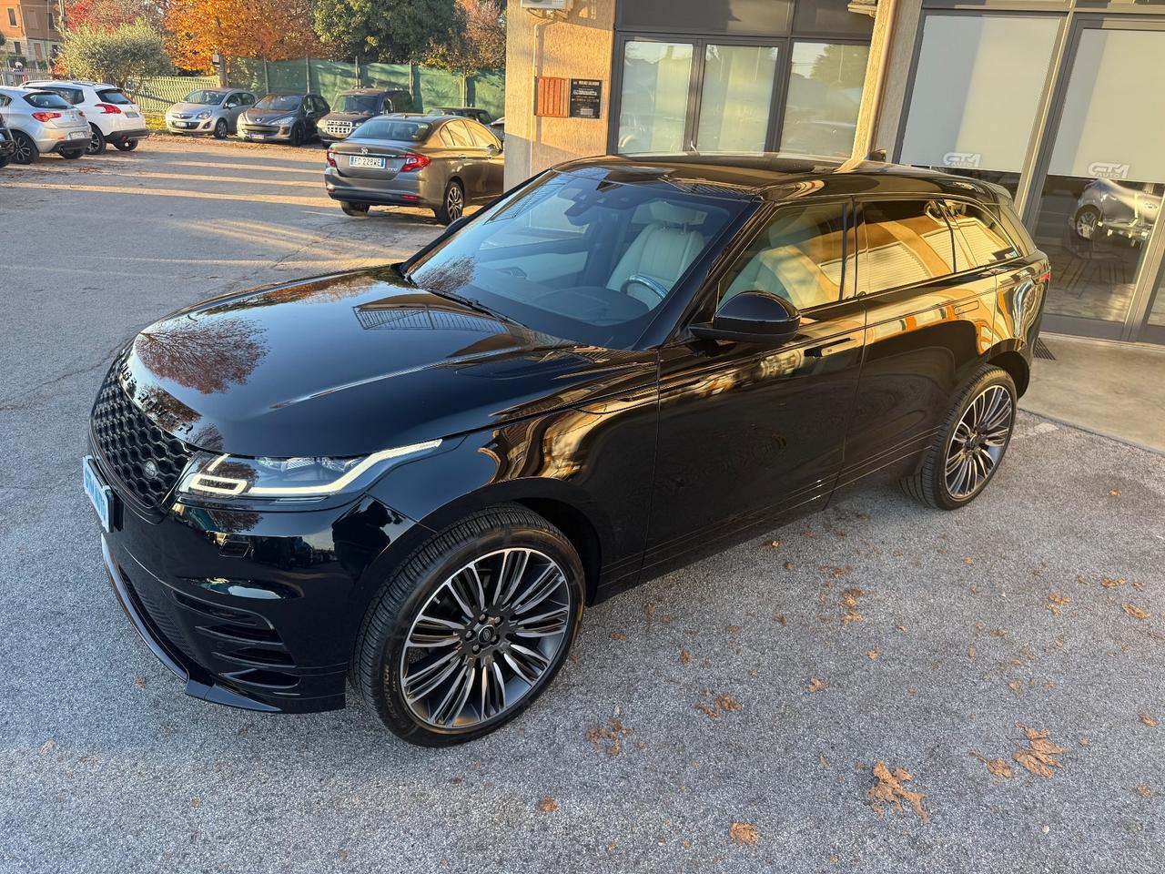 Land Rover Range Velar 2.0D I4 240 CV R-Dynamic