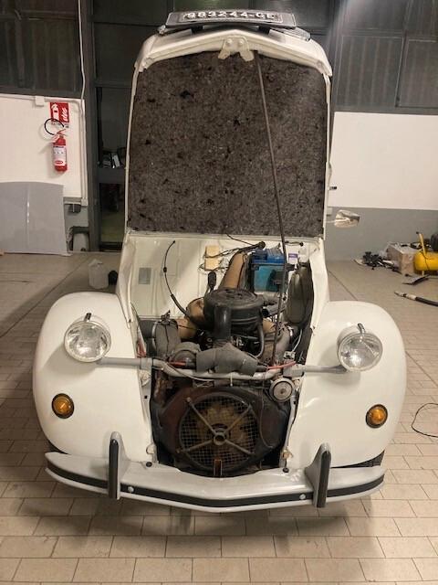 Citroen 2CV 6 Special