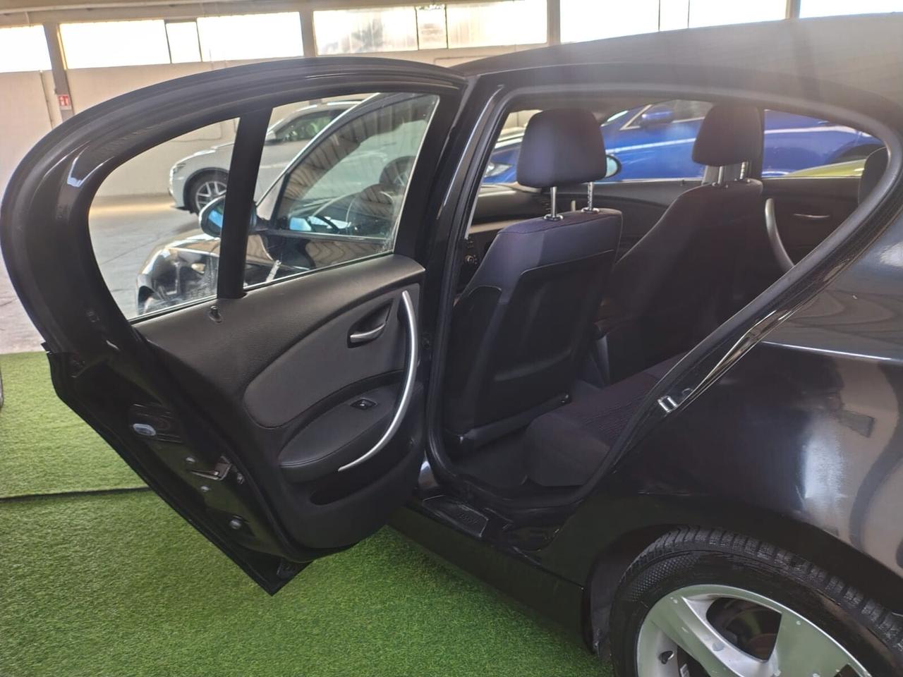 Bmw 116 116i cat 5 porte Futura