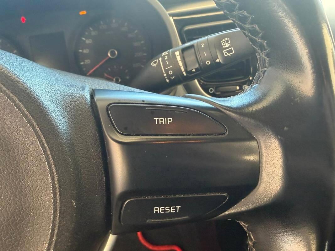 Kia Rio 5 Porte 1.2 Evolution Gpl 82cv