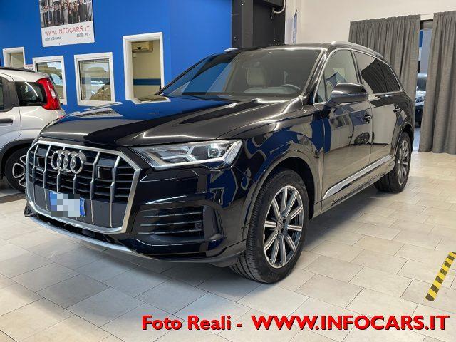 AUDI Q7 55 TFSI e quattro tiptronic Business Iva Esposta