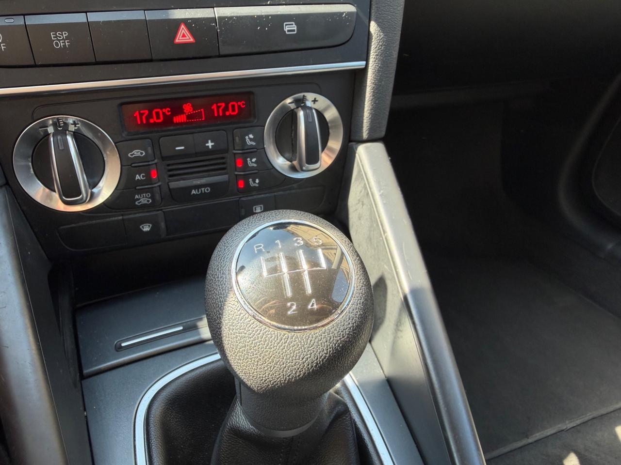 Audi A3 1.6 TDI 105 CV CR Ambition