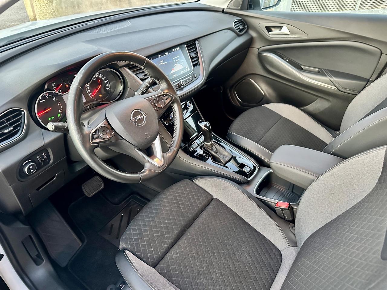Opel Grandland X 1.5 diesel Ecotec Start&Stop aut. Ultimate