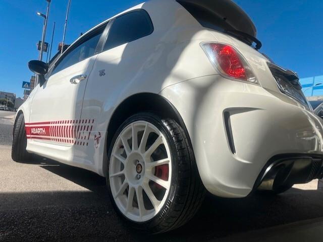 FIAT 500 ABARTH