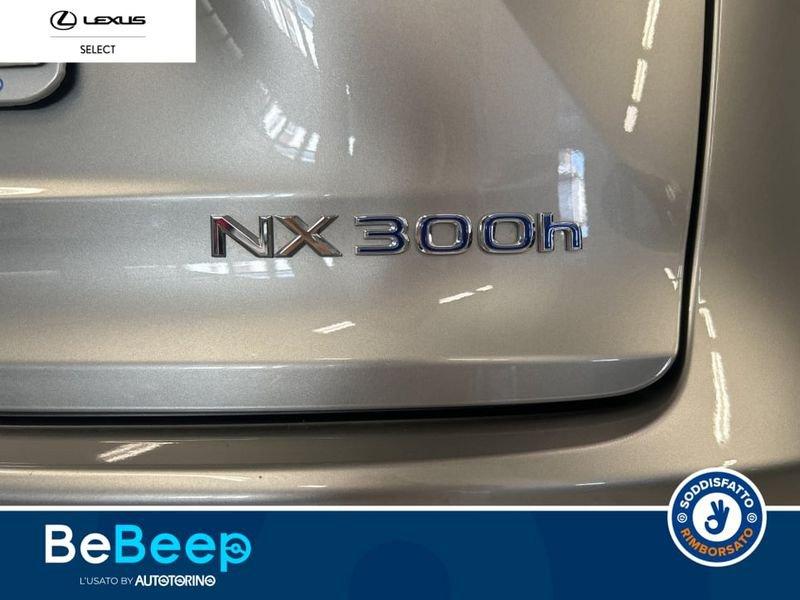 Lexus NX 300H 2.5 LUXURY 4WD CVT